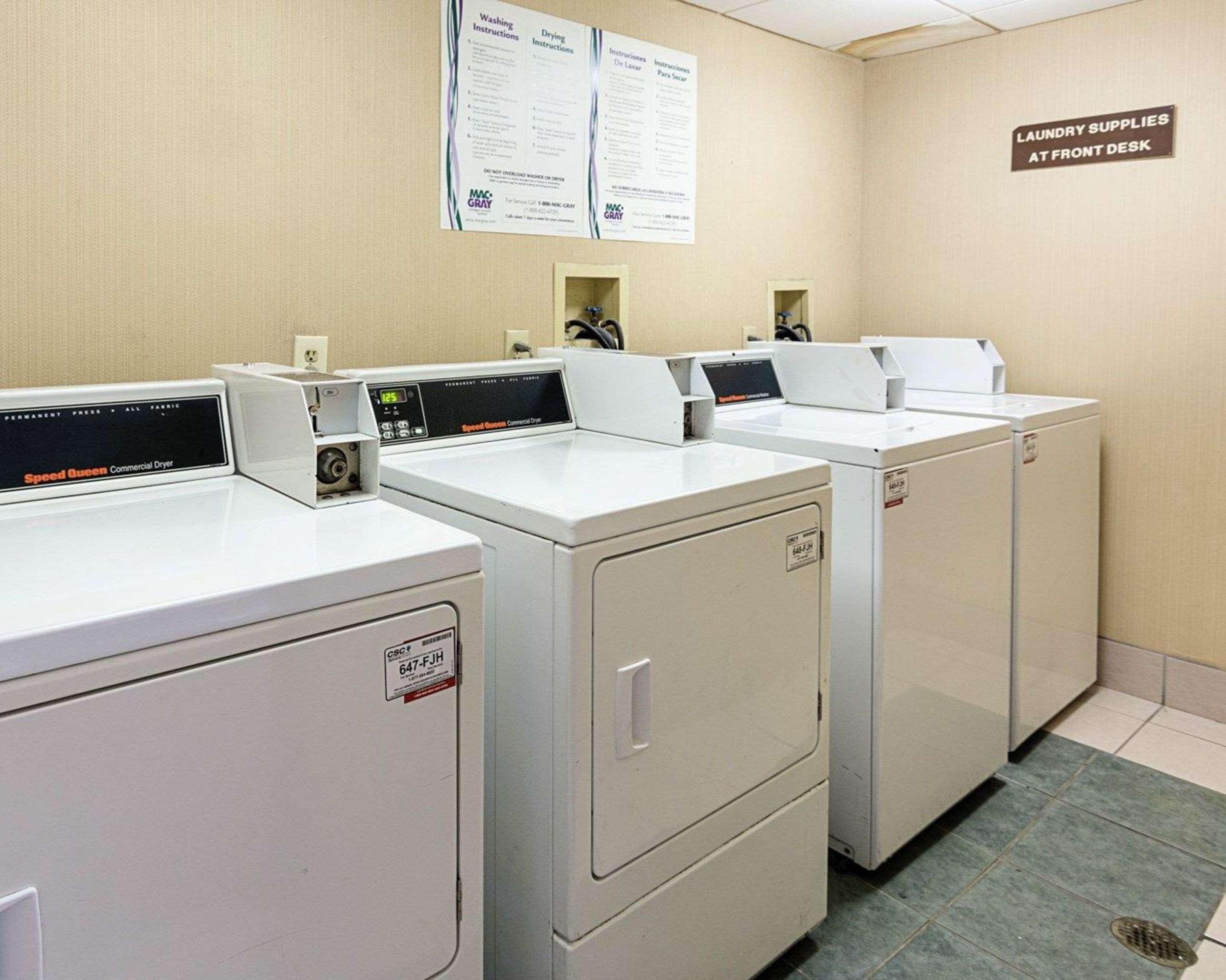 Comfort Inn Oxon Hill Dış mekan fotoğraf
